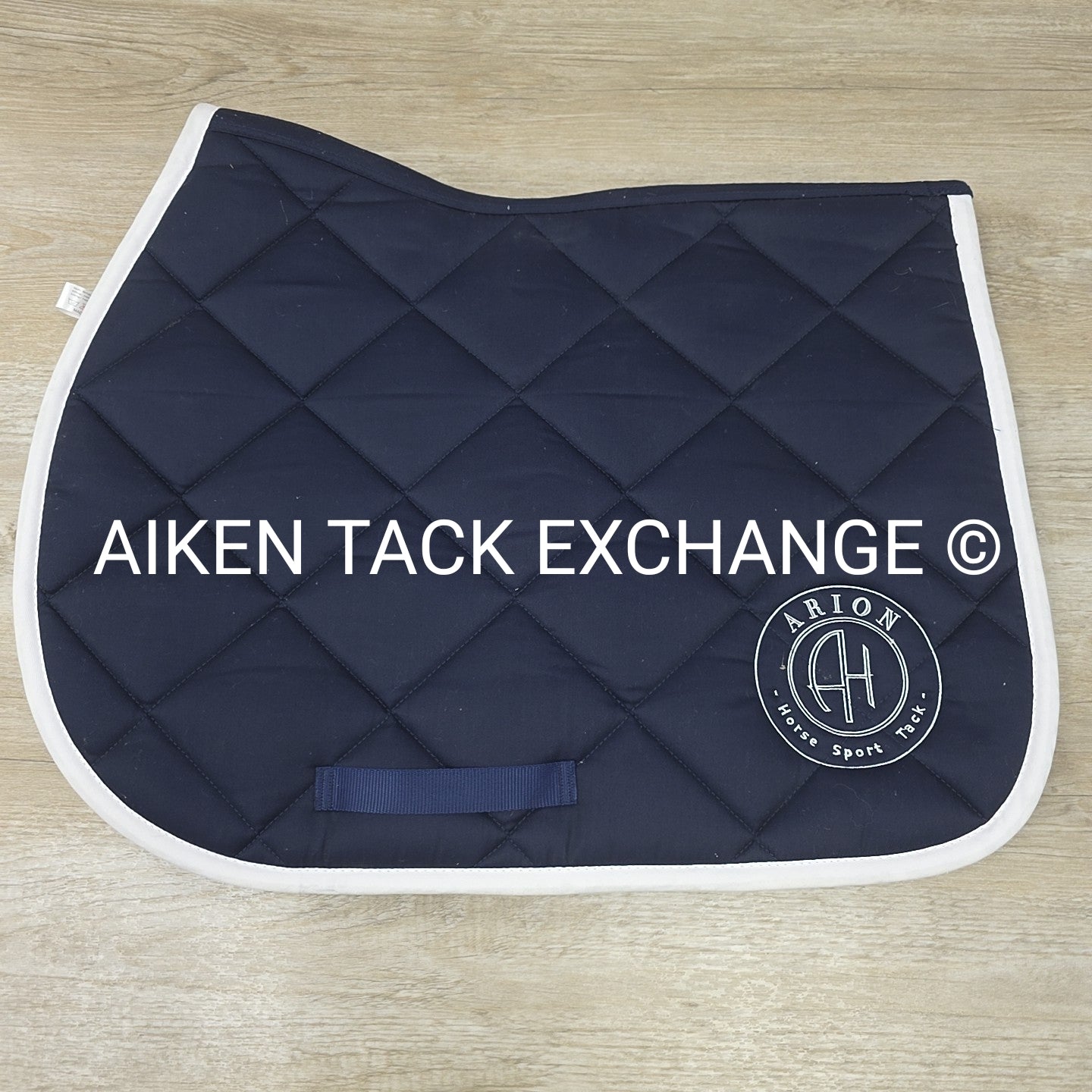 Arion Quilted Jump Pad