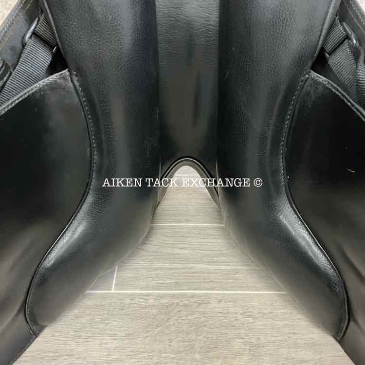 2007 Schleese Infinity Dressage Saddle, 18.5" Seat, Adjustable AdapTree, Wool Flocked Panels