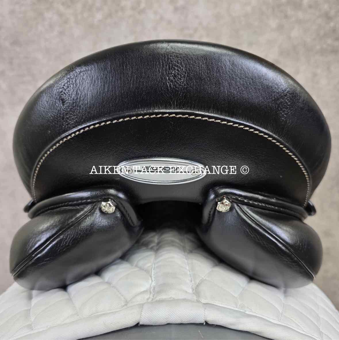 2015 Stubben Genesis Deluxe CL NT Dressage Saddle, 17.5" Seat with Biomex, 28cm Tree - Medium Narrow, Wool Flocked Panels