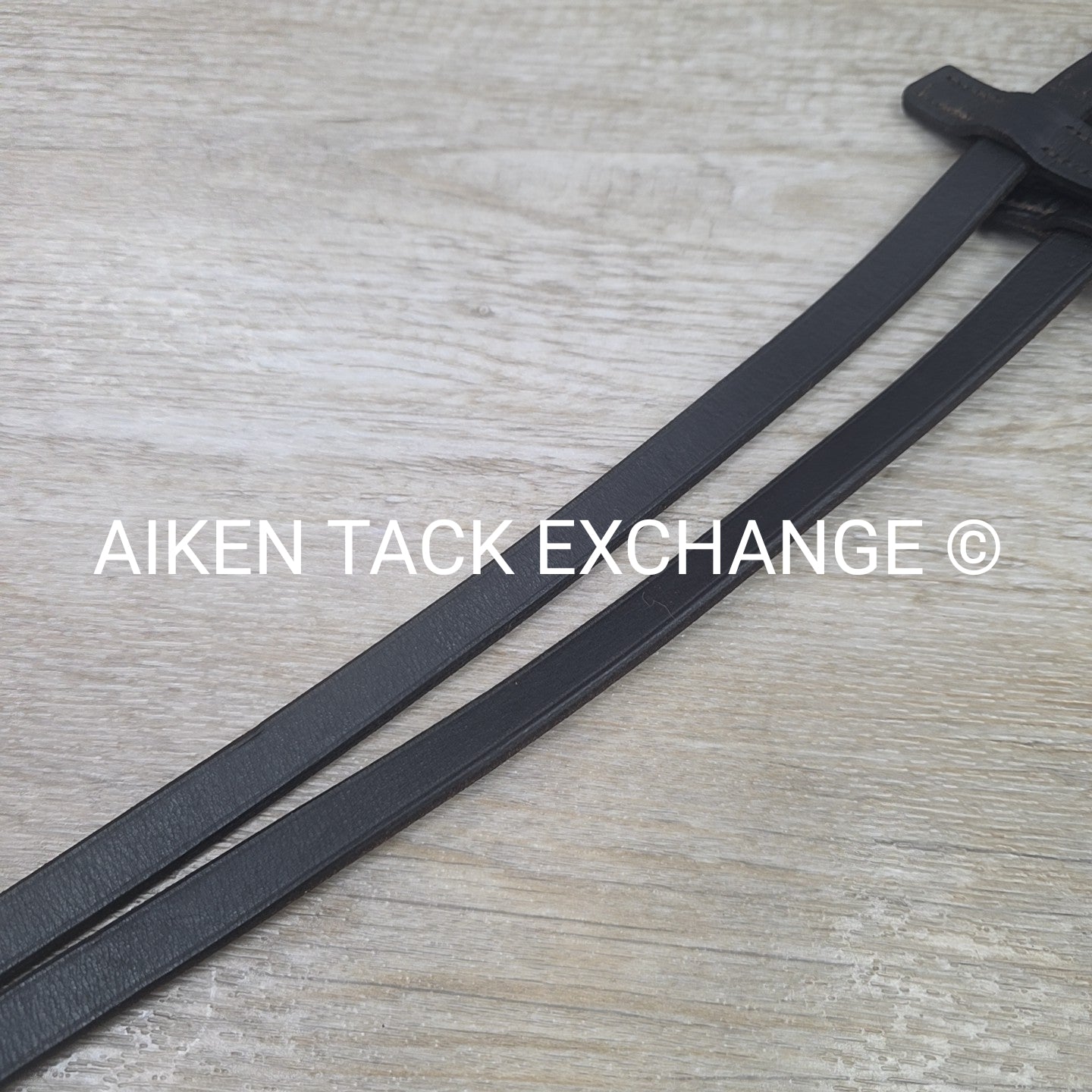 Stubben Plain Laced Reins, Brown, 54"