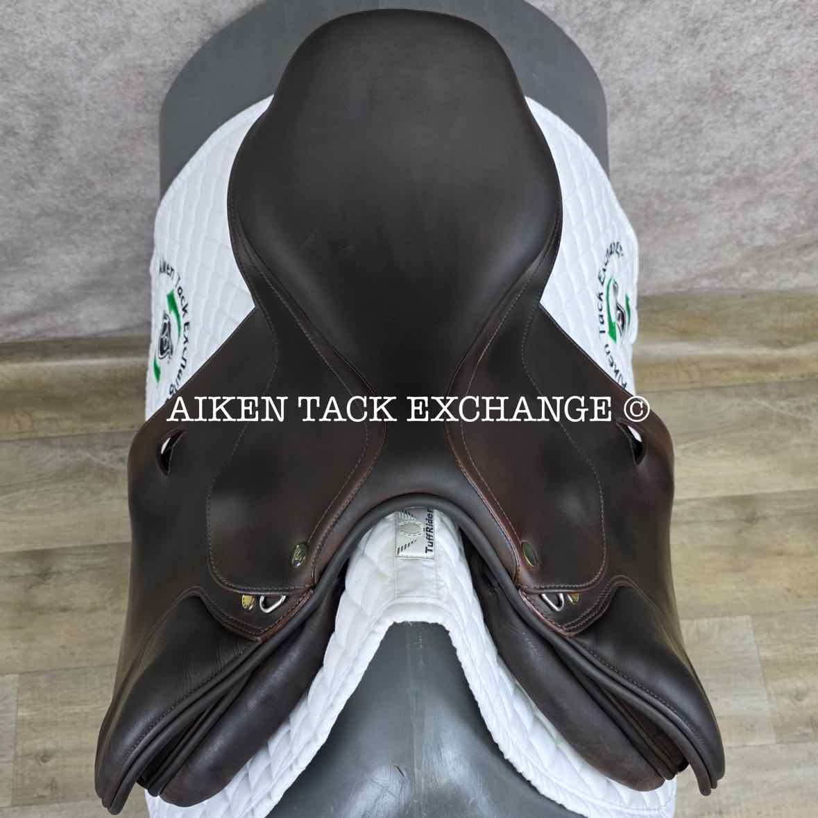 **SOLD** 2012 Prestige Boston Close Contact Jump Saddle, 17" Seat, 33 Tree - Medium, Wool Flocked Panels