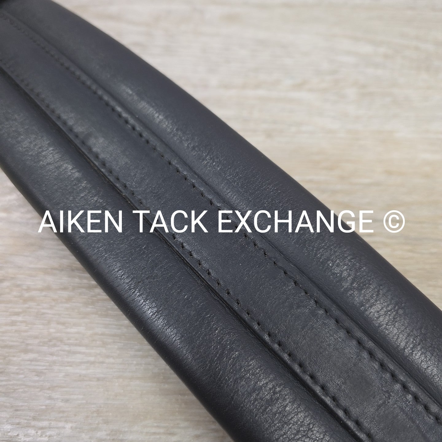 Padded Dressage Girth, Black, 24"