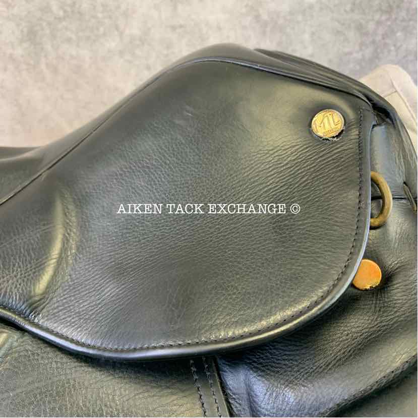 **SOLD** 2010 Marcel Toulouse As Aachen Dressage Saddle, 17.5" Seat, Medium Wide Tree, Wool Flocked Panels