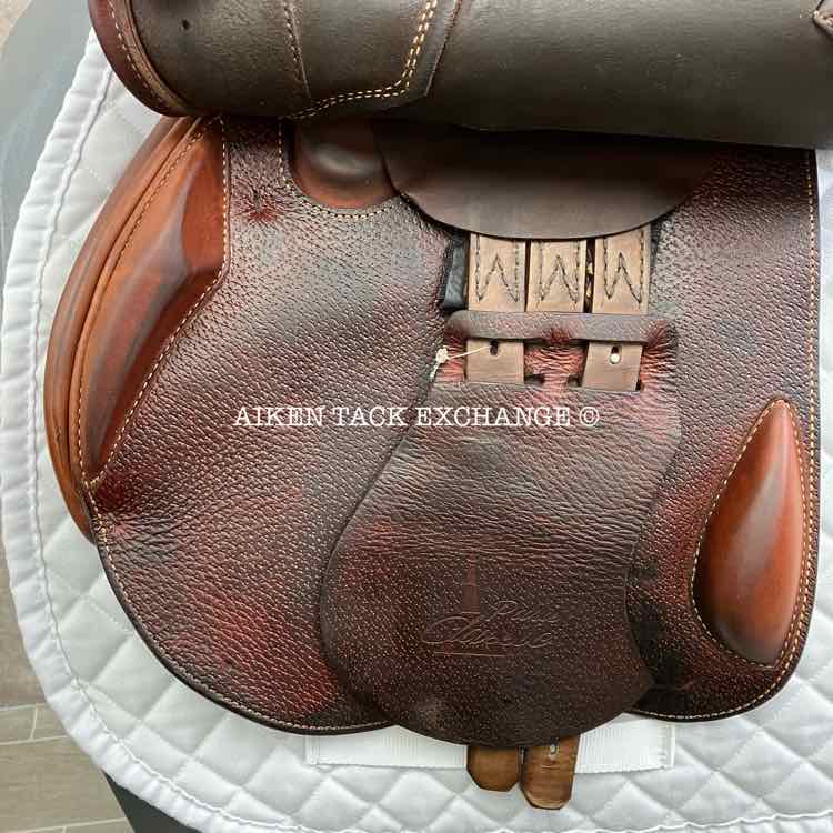 **SOLD** 2019 Prestige Paris Classic Close Contact Jump Saddle, 18" Seat, 33 Tree - Medium (Adjustable), Foam Panels