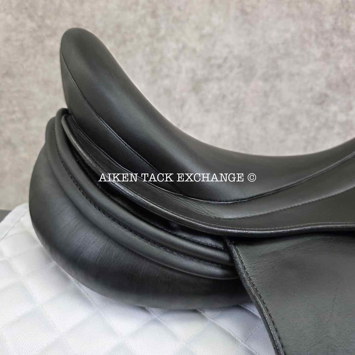 2018 Erreplus Freestyle Monoflap Dressage Saddle, 17" Seat, Adjustable Tree, Wool Flocked Panels