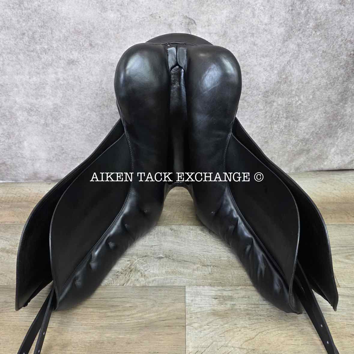 1994 Kieffer Aachen Dressage Saddle, 17" Seat, Medium Tree, Wool Flocked Panels