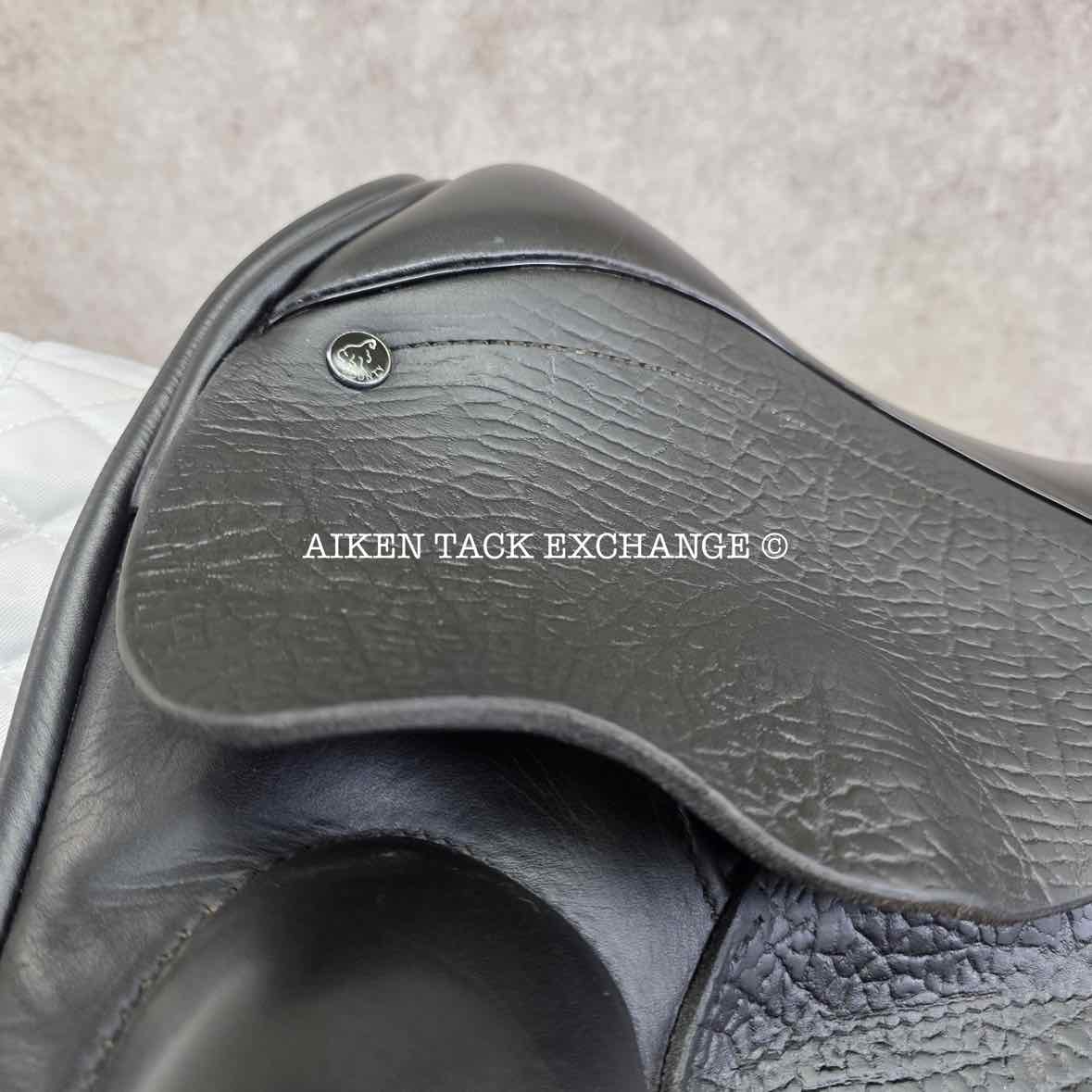 **SOLD** 2020 County Epiphany Monoflap Dressage Saddle, 17.5" Seat, Medium Narrow Tree, Wool Flocked Panels
