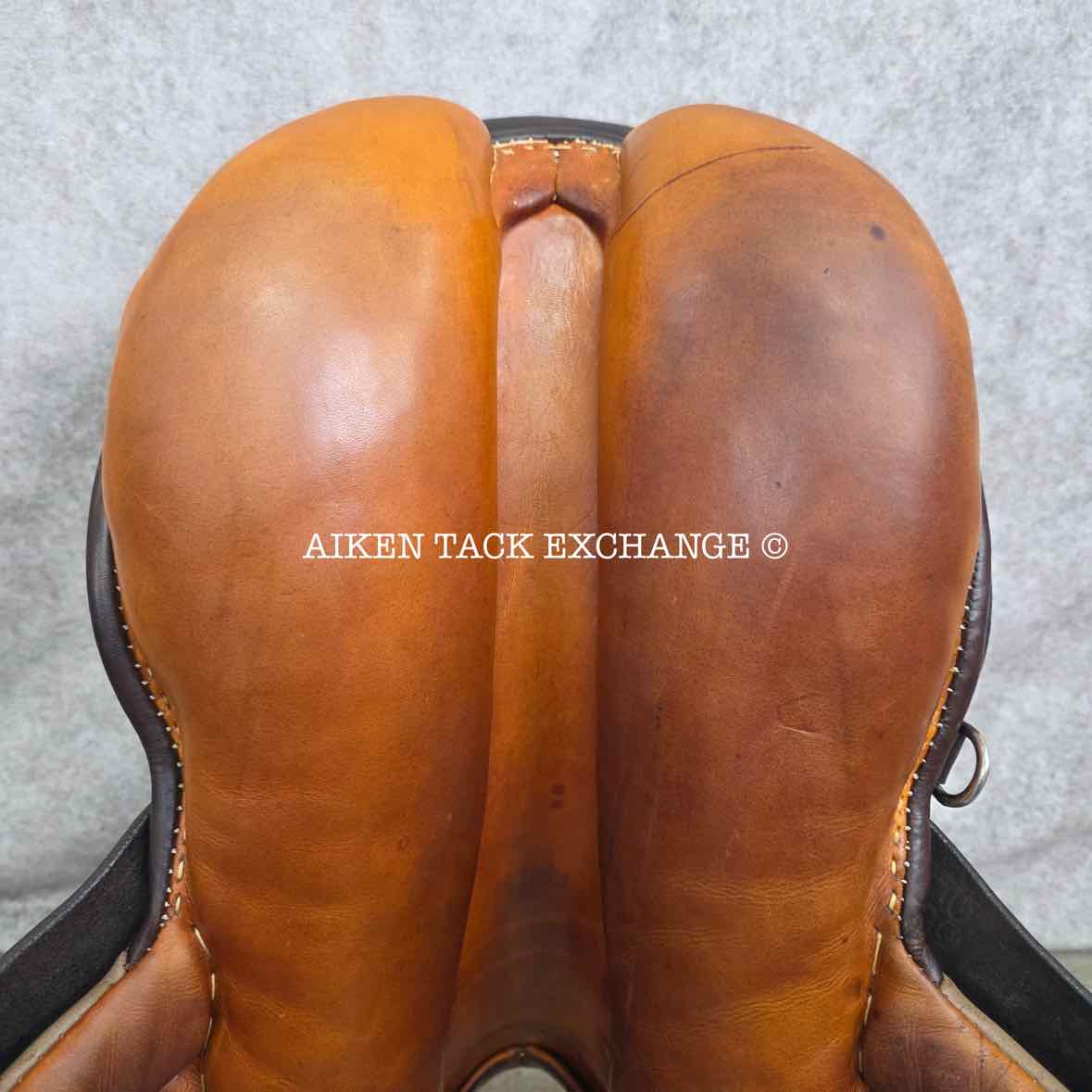 Stubben Siegfried Saddle, 18.5" Seat, 31cm Tree - Medium Wide, Wool Flocked Panels