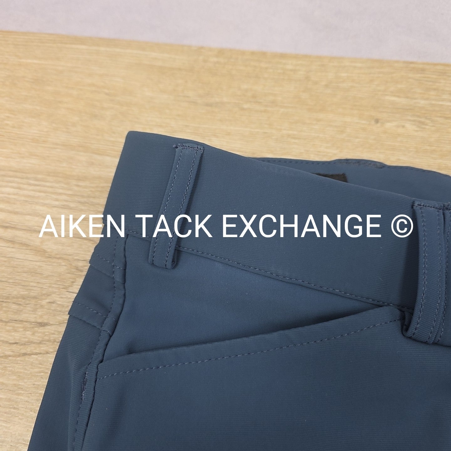 Ariat Tri-Factor Silicone Grip Full Seat Breeches, Size 34 R