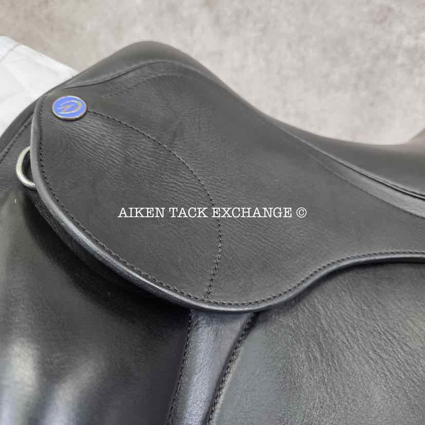 2022 Dynamic Equilibrium Monoflap Dressage Saddle, 18" Seat, Dynamic Polymer Tree, Foam Panels