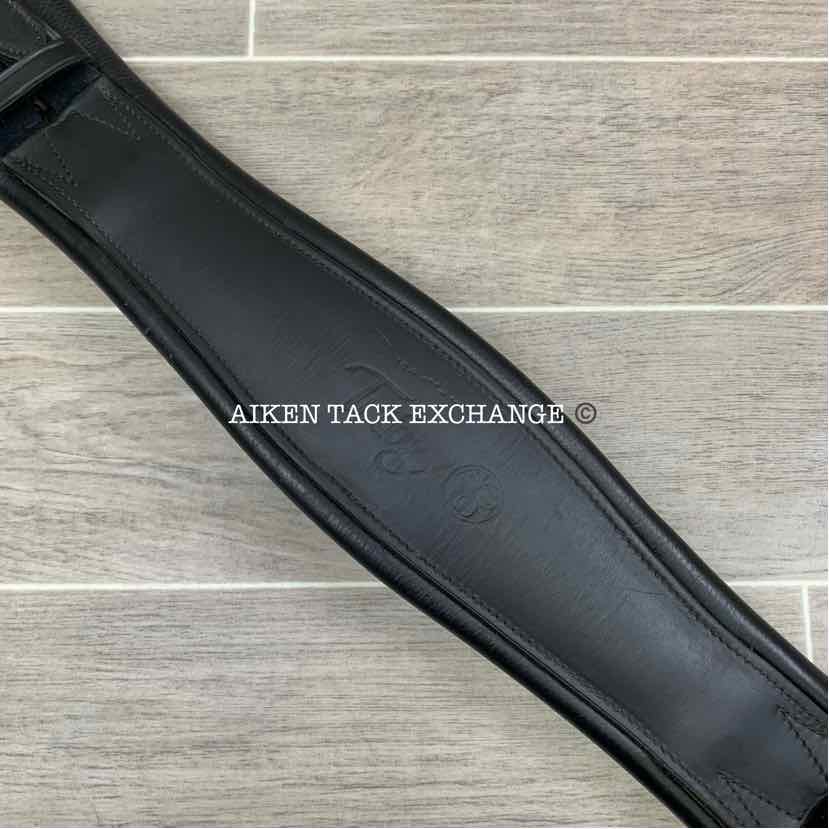 Trilogy Padded Leather Contoured Dressage Girth, Black, 26"