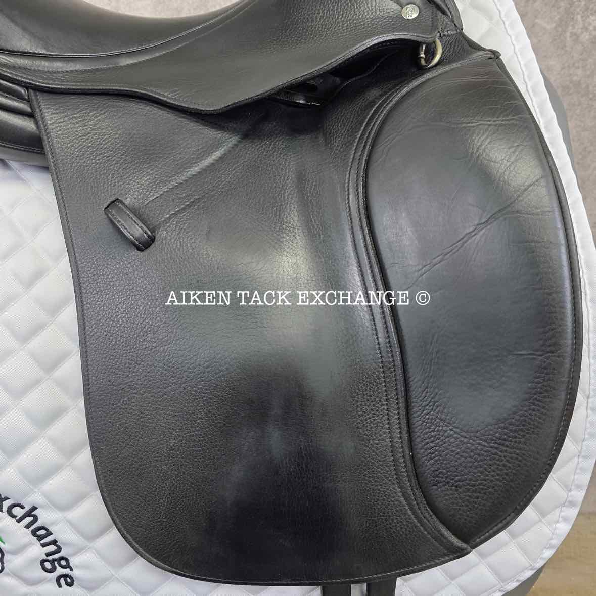 2018 Schleese Prelude Dressage Saddle, 17.5" Seat, Short Flap, Adjustable AdapTree, Wool Flocked Panels