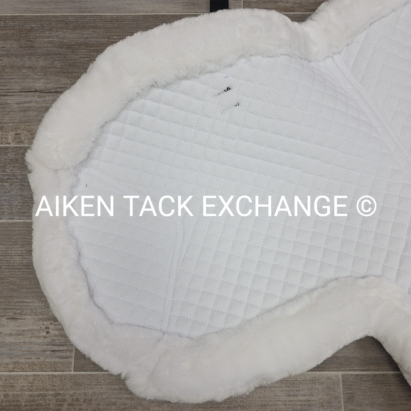 Shires Performance Contour Saddle Pad with Fleece Rolls, 17" - 17.5"