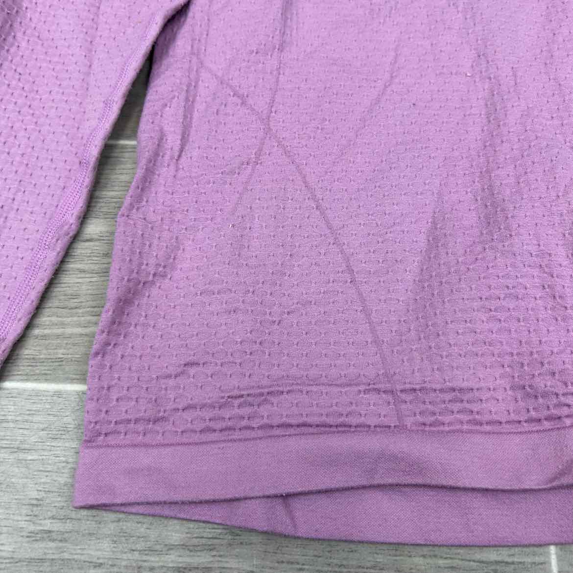 Mountain Horse Long Sleeve Base Layer Top, Size Small