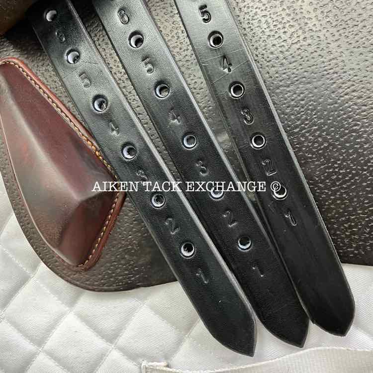 2012 CWD SE02 Close Contact Jump Saddle, 17" Seat, 2C Flap, Medium Tree, Foam Panels, Full Buffalo Leather