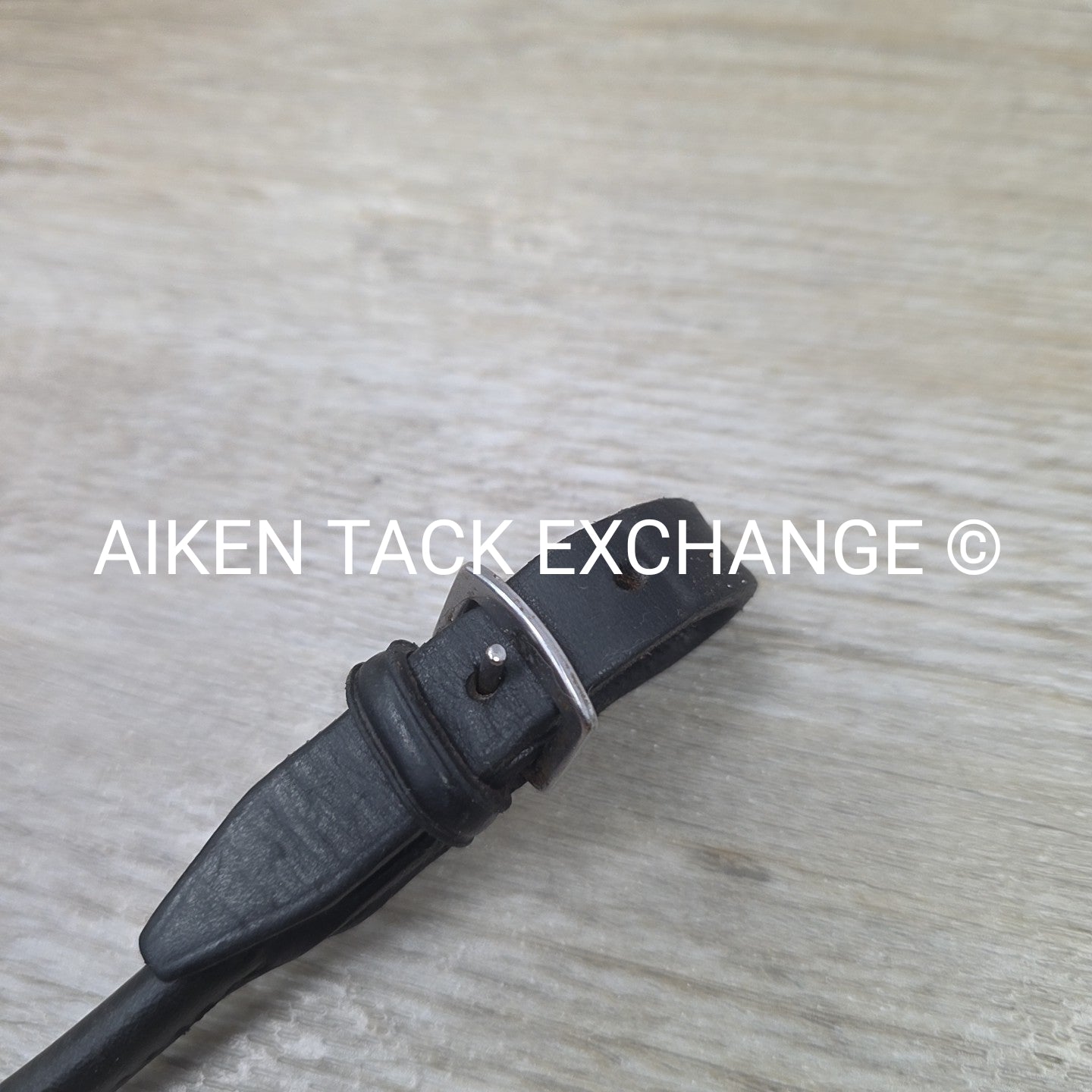 Tory Leather Rolled Grab Strap Bucking Strap