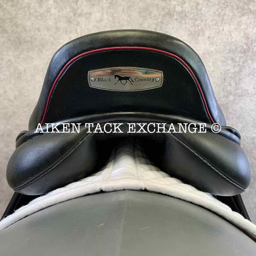 2016 Black Country Dante Dressage Saddle, 18" Seat, Medium Wide Tree, Wool Flocked Panels