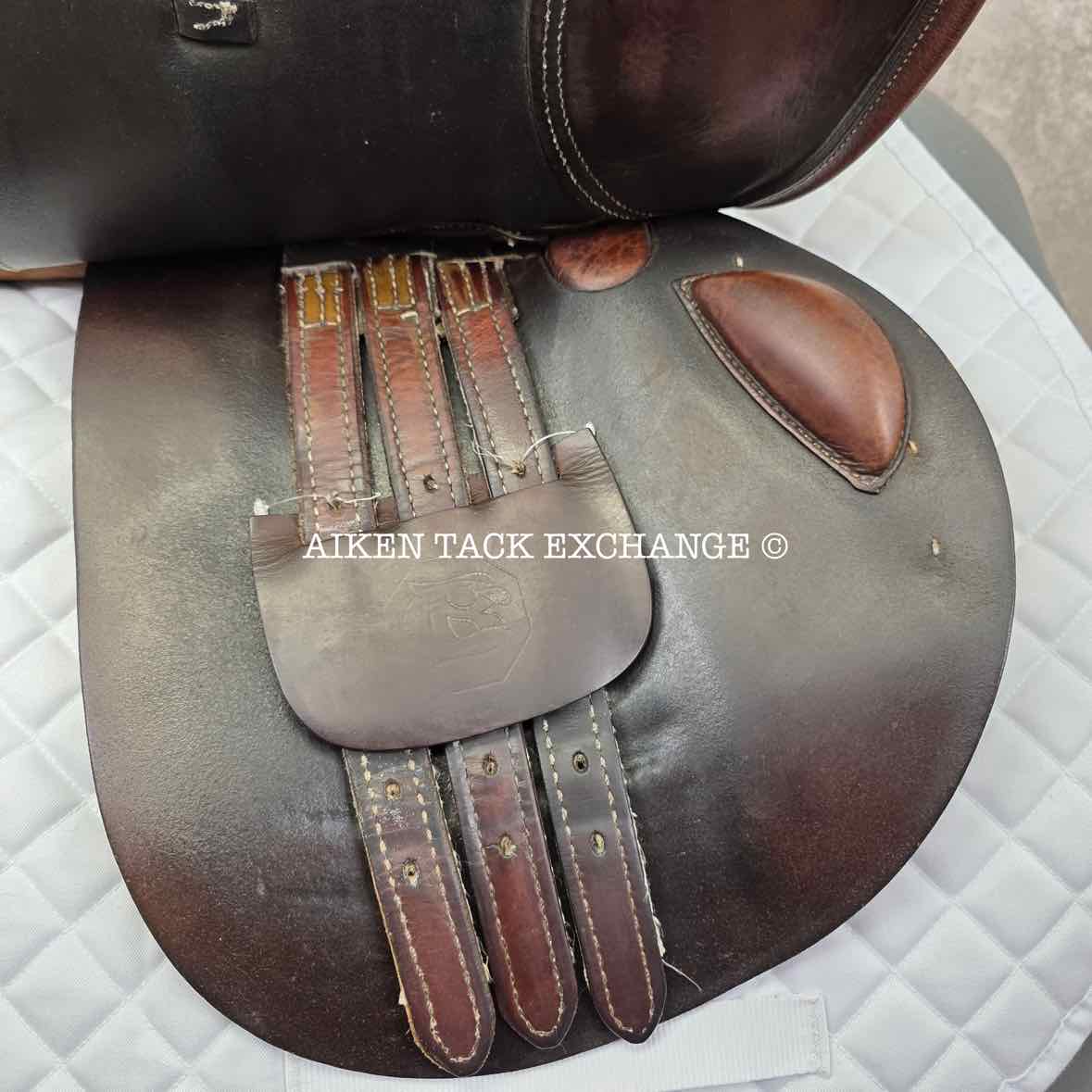 Crosby The Hampton Classic Close Contact Jump Saddle, 17" Seat, Medium Tree, Foam Panels