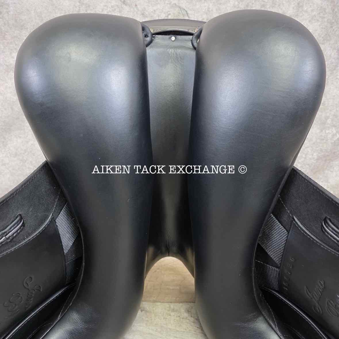 2020 Patrick Juno Monoflap Dressage Saddle, 17.5" Seat, Medium Wide Tree, Wool Flocked Panels