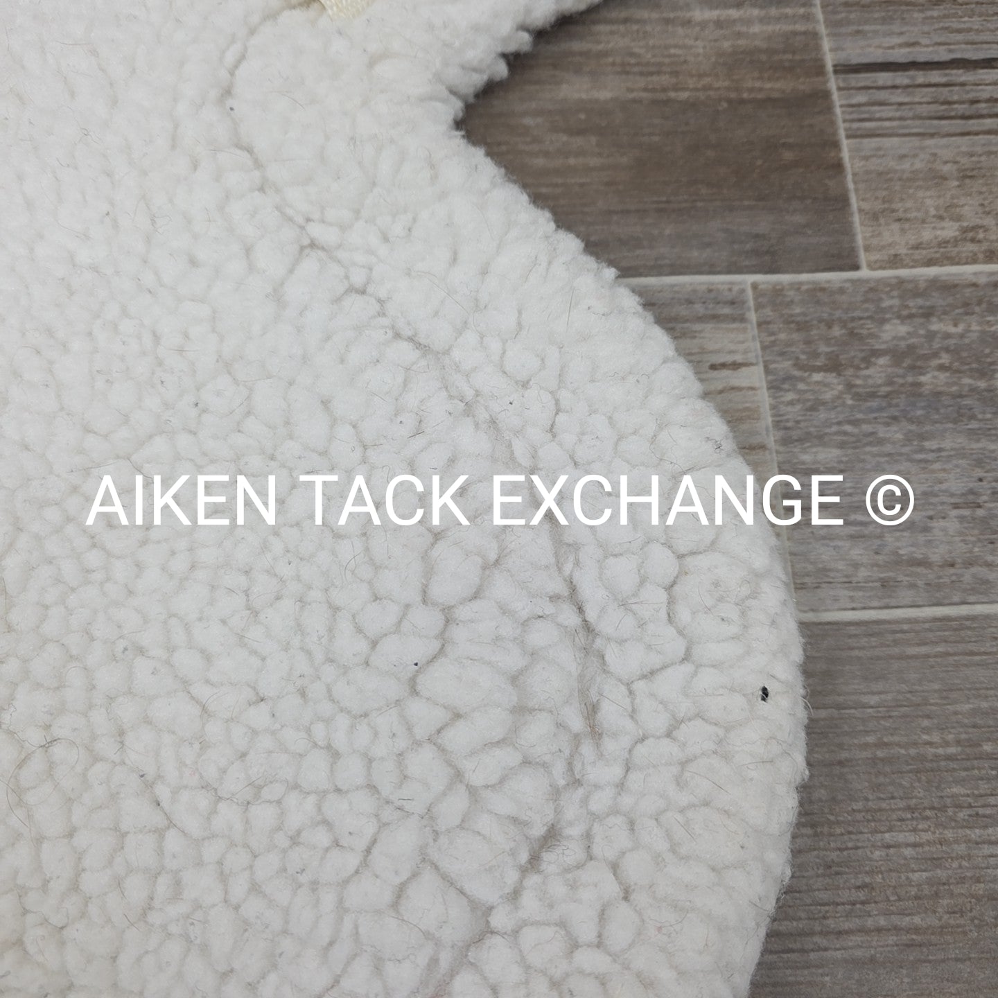 Toklat Medallion Contour Fleece Saddle Pad