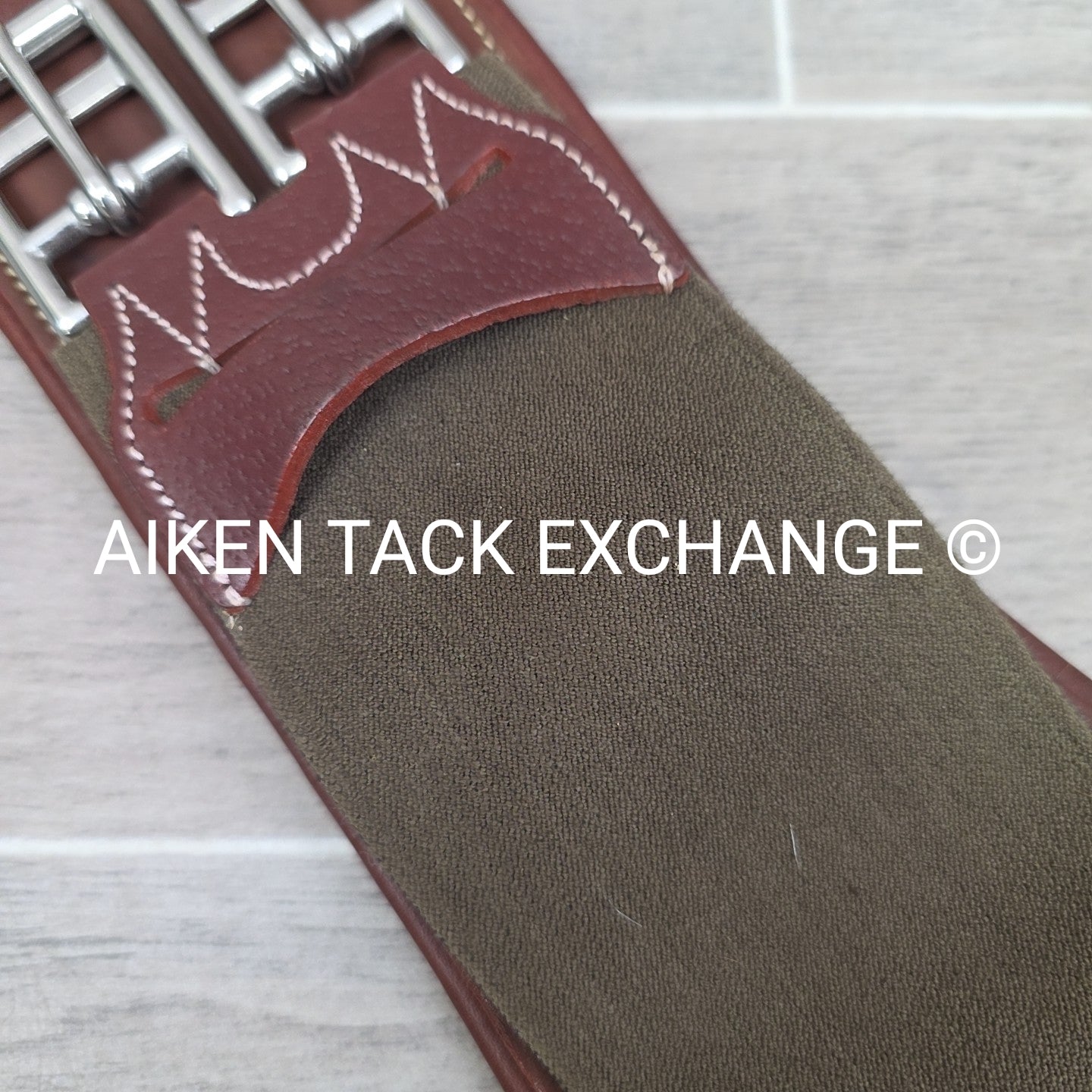 Devoucoux Short Girth, Brown, 28"