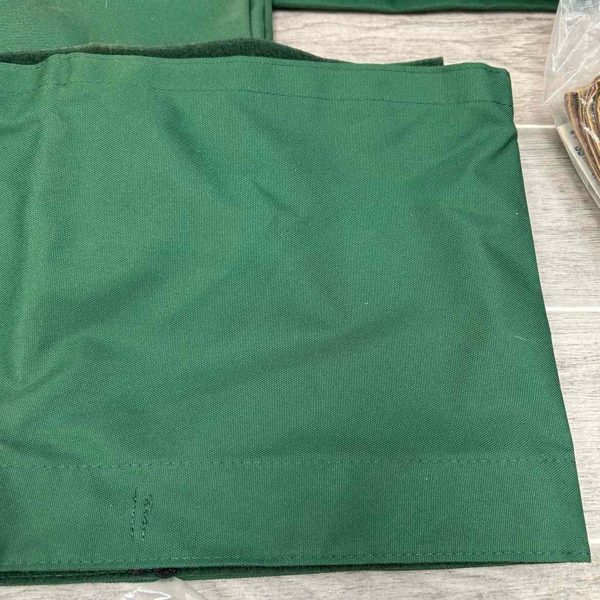 Dura-Tech Six Piece Stall Front Package with 6 Easy-Up Drape Hangers