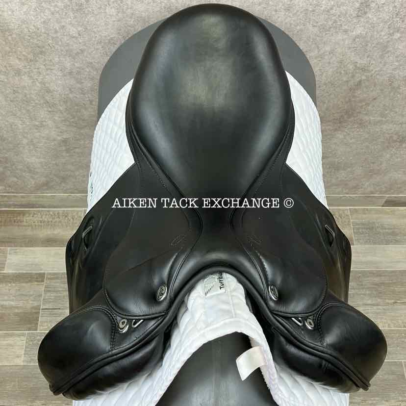 2011 Prestige Venus K Monoflap Dressage Saddle, 17" Seat, 33 Tree - MW, Wool Flocked Panels