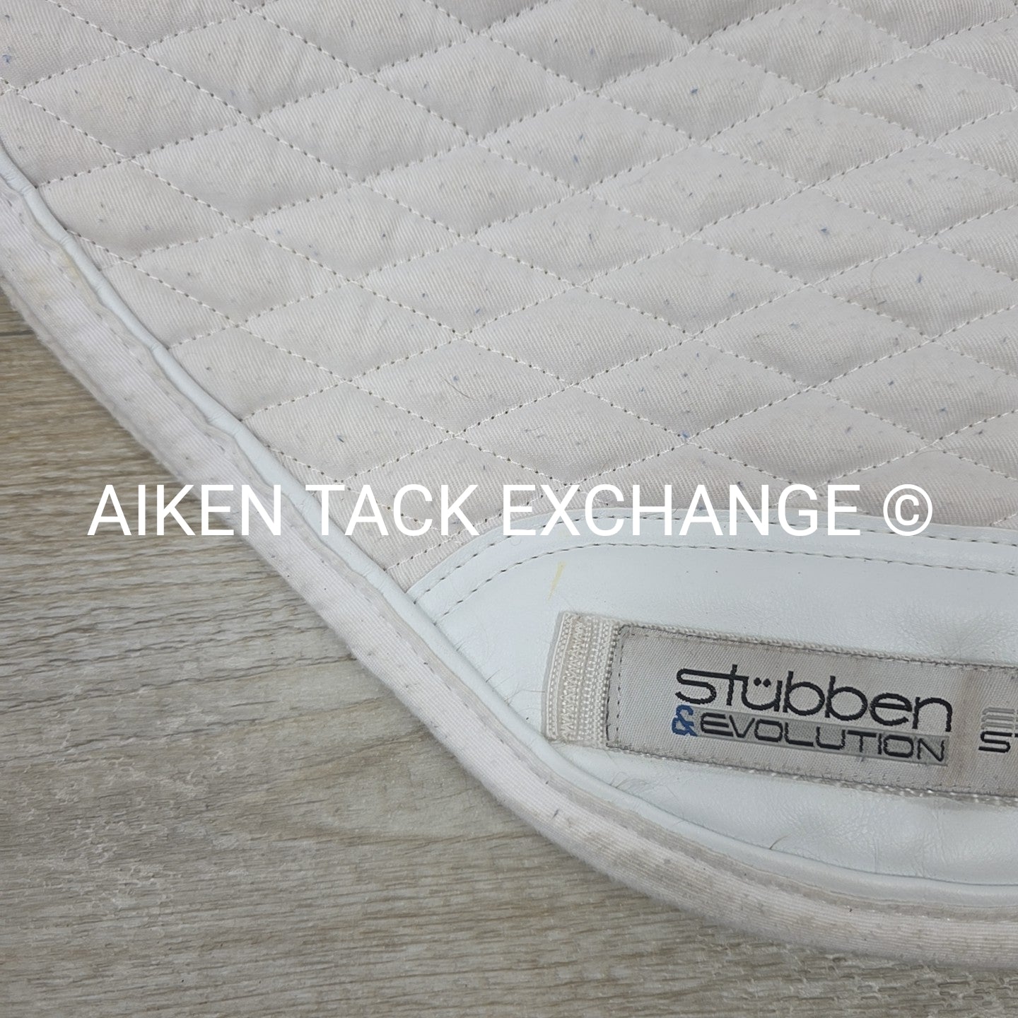 Stubben Streamline Sheepskin Close Contact All Purpose Saddle Pad