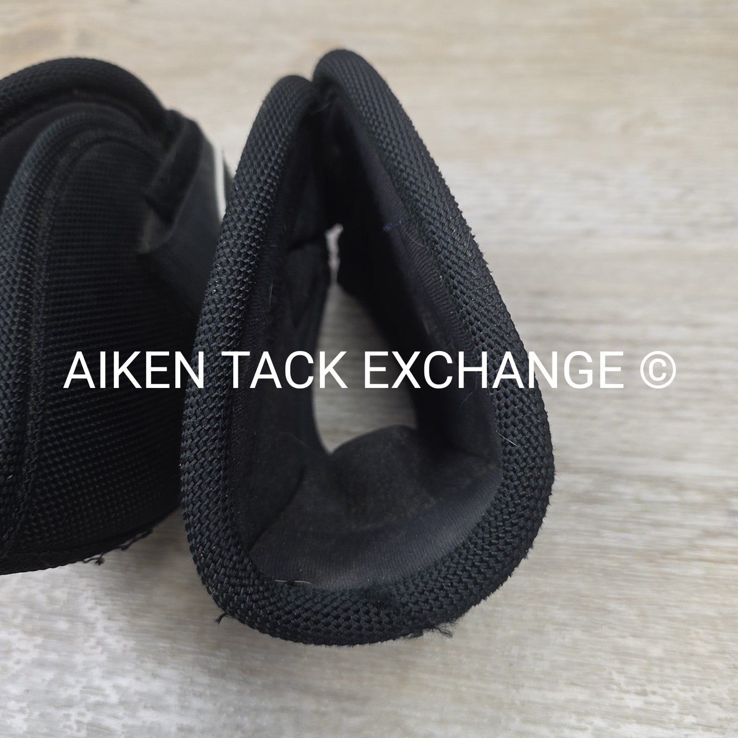 Professional's Choice No Turn Bell Boots, Size Large