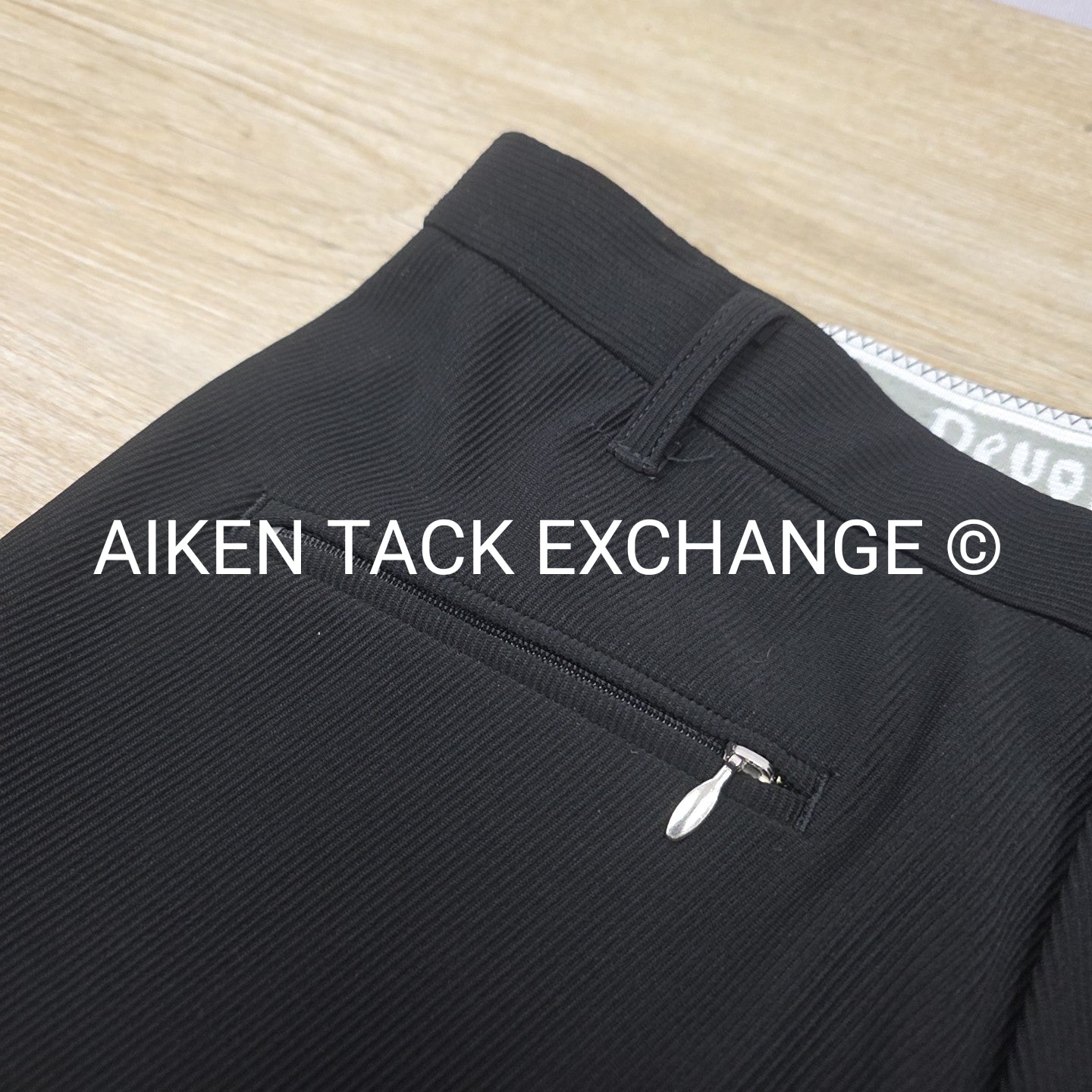 Devon-Aire Knee Patch Breeches, Size 30