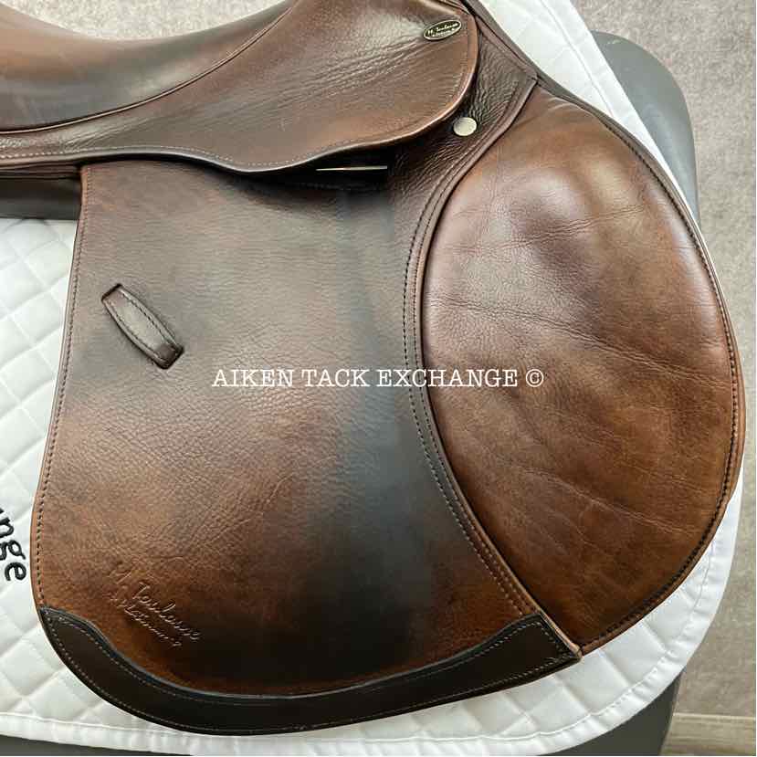 2014 Marcel Toulouse Annice Platinum Genesis Close Contact Jump Saddle, 17.5" Seat, Adjustable Tree, Wool Flocked Panels