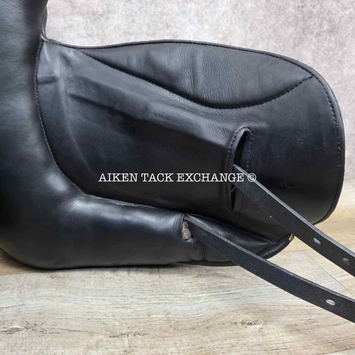 **SOLD** 2013 Custom Saddlery Icon Star Monoflap Dressage Saddle, 18" Seat, Adjustable Tree, Wool Flocked Panels
