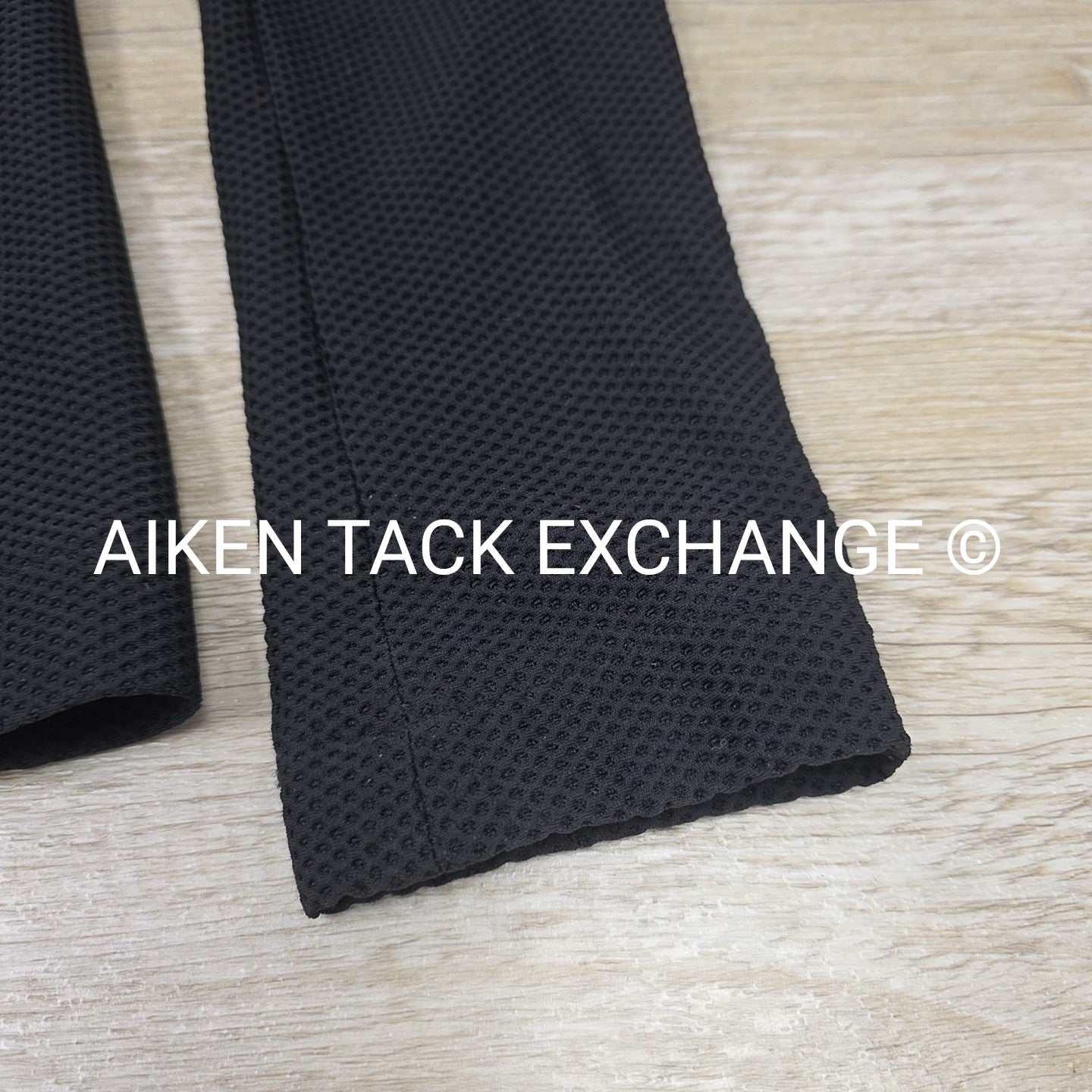 HR Mesh Show Coat, Size 6