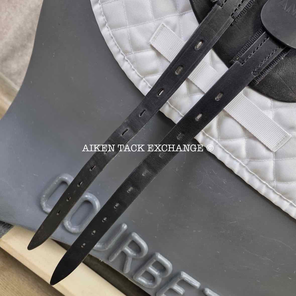 Anky Salinero Dressage Saddle, 18" Seat, Adjustable Tree - Changeable Gullet, Wool Flocked Panels