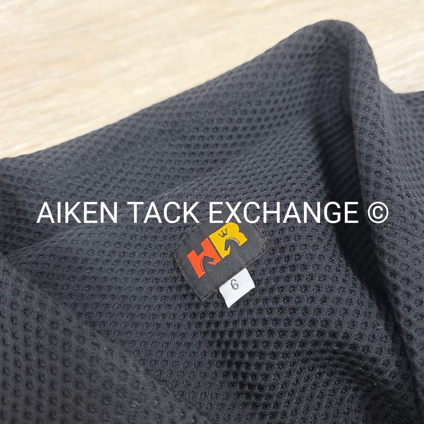 HR Mesh Show Coat, Size 6