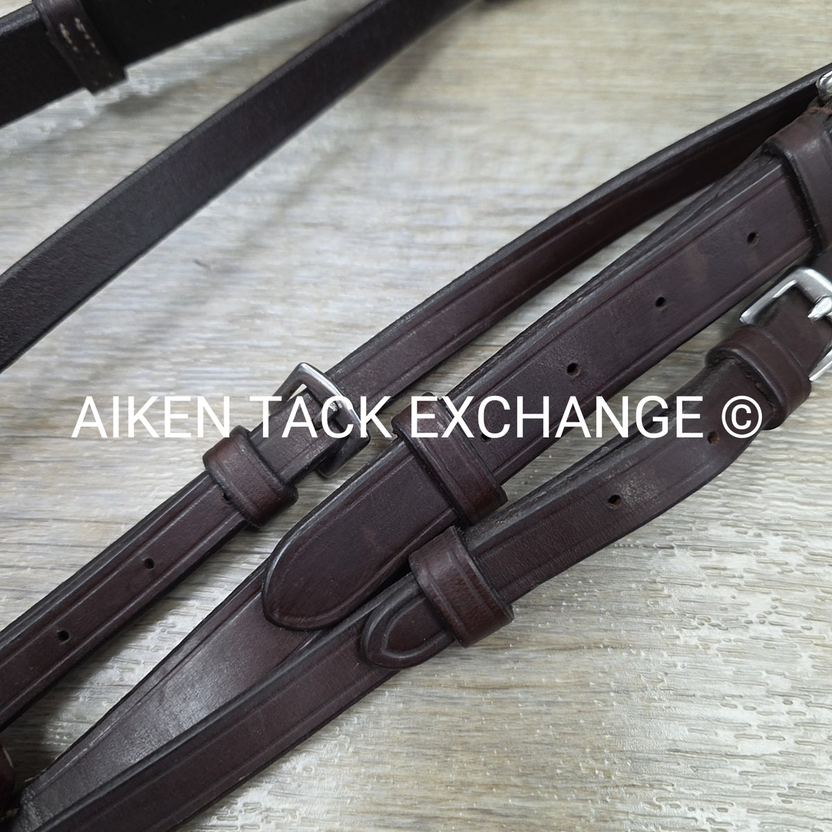 Horse Country Flat Hunt Bridle with Matching Flat Reins, Brown, Size Full