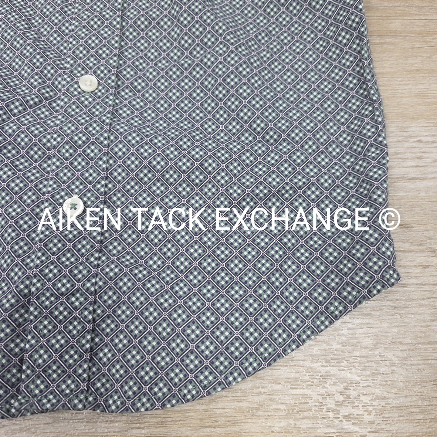 Cinch Long Sleeve Button Up Shirt, Size Small