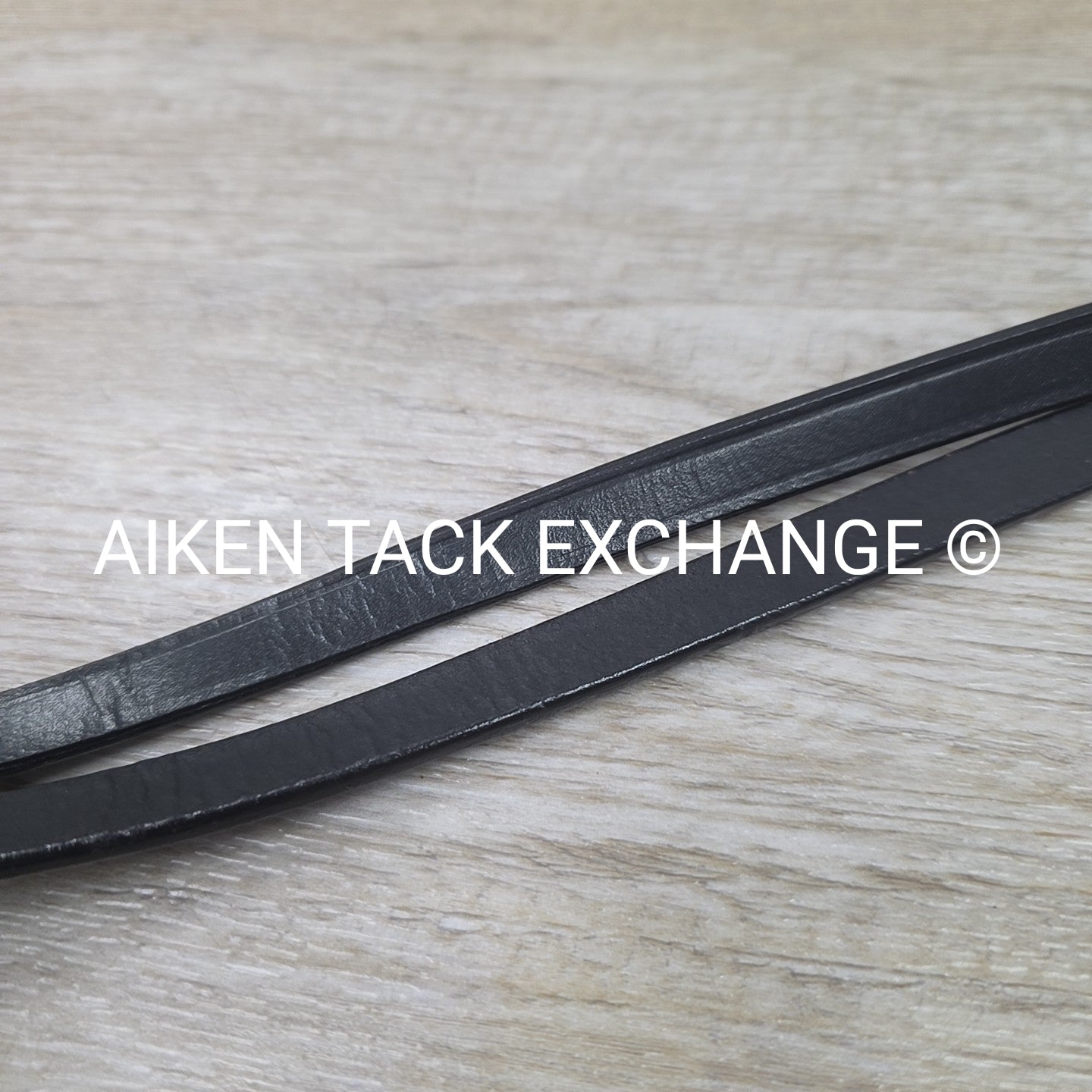 Flat Plain Curb Rein, Black, 54"