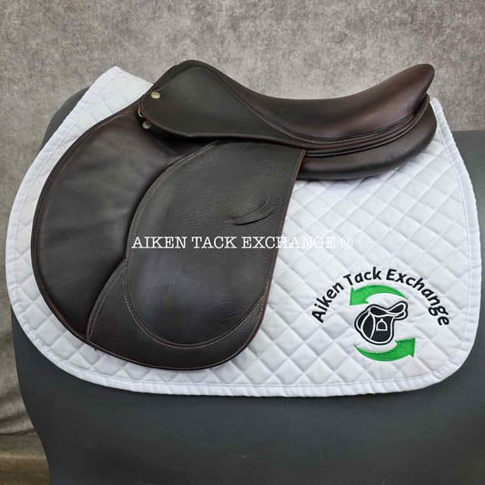 2015 Devoucoux Oldara Close Contact Jump Saddle, 17.5" Seat, 3 Flap, Medium Wide Tree, D3D Panels, Full Buffalo Leather