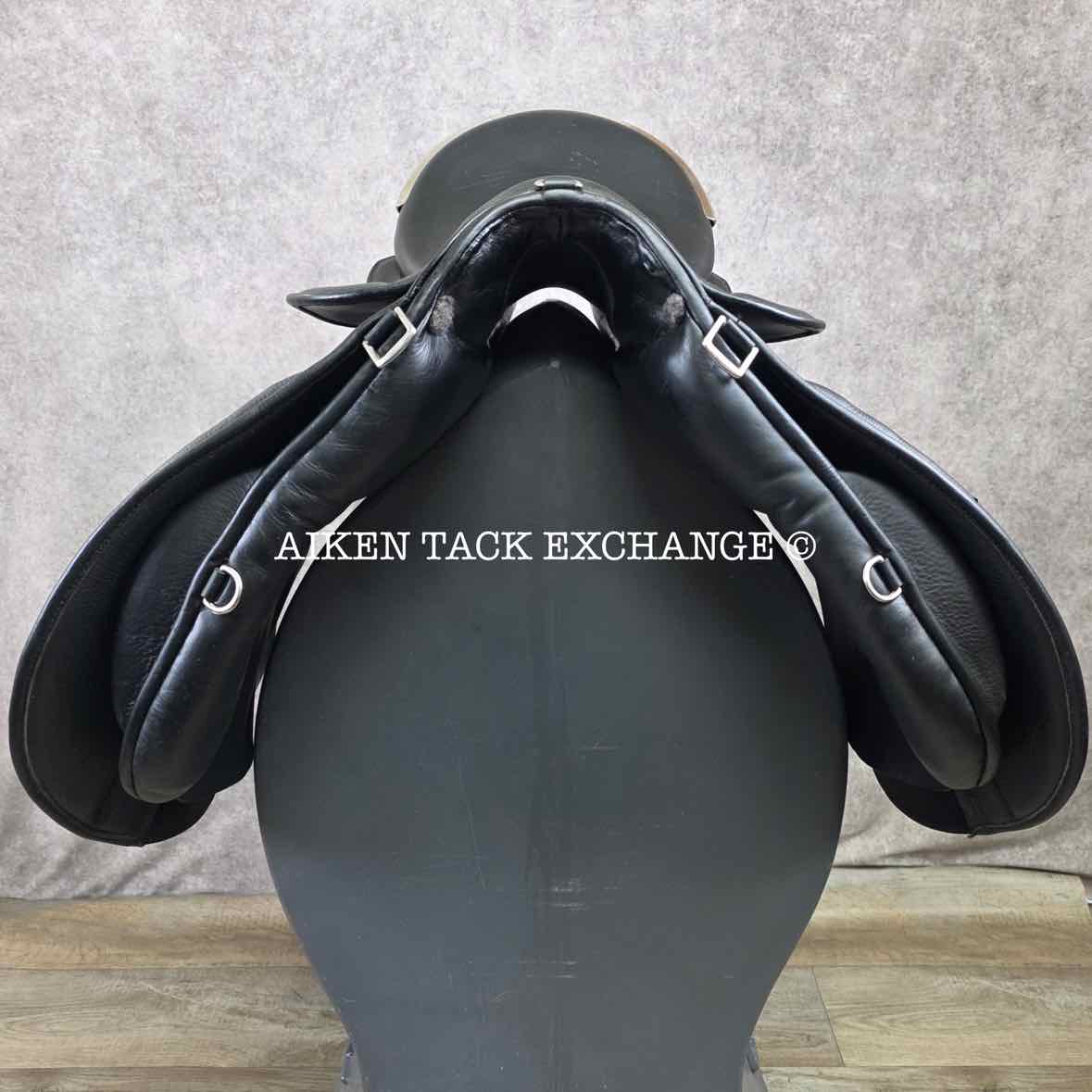 Stubben VSD Scout Endurance Saddle, 18" Seat, 32cm Tree - Wide, Wool Flocked Panels