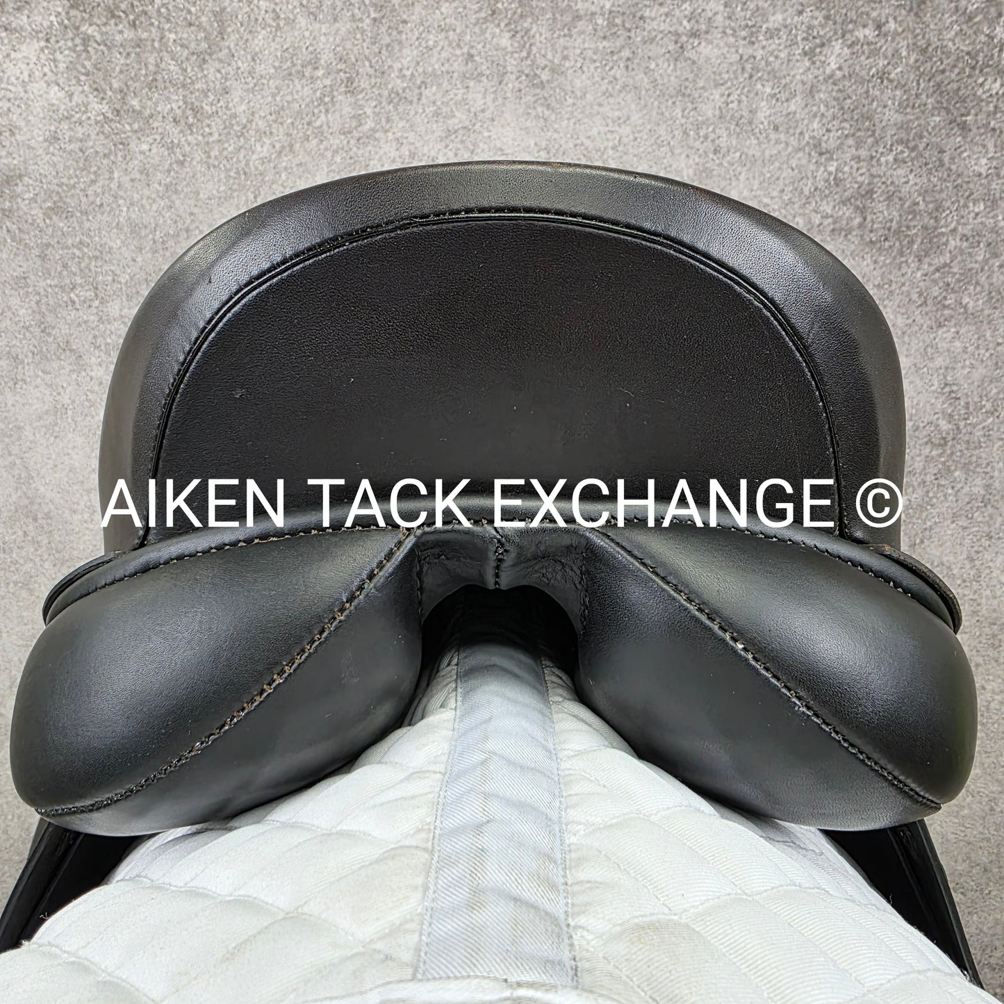 Albion Original Comfort Dressage Saddle, 17.5" Seat, Medium Wide Tree, Wool Flocked Panels