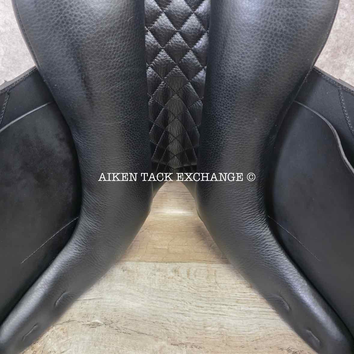 2023 Morgenroth Orpheu Dressage Saddle, 17" Seat, M/MW Tree, Wool Flocked Panels