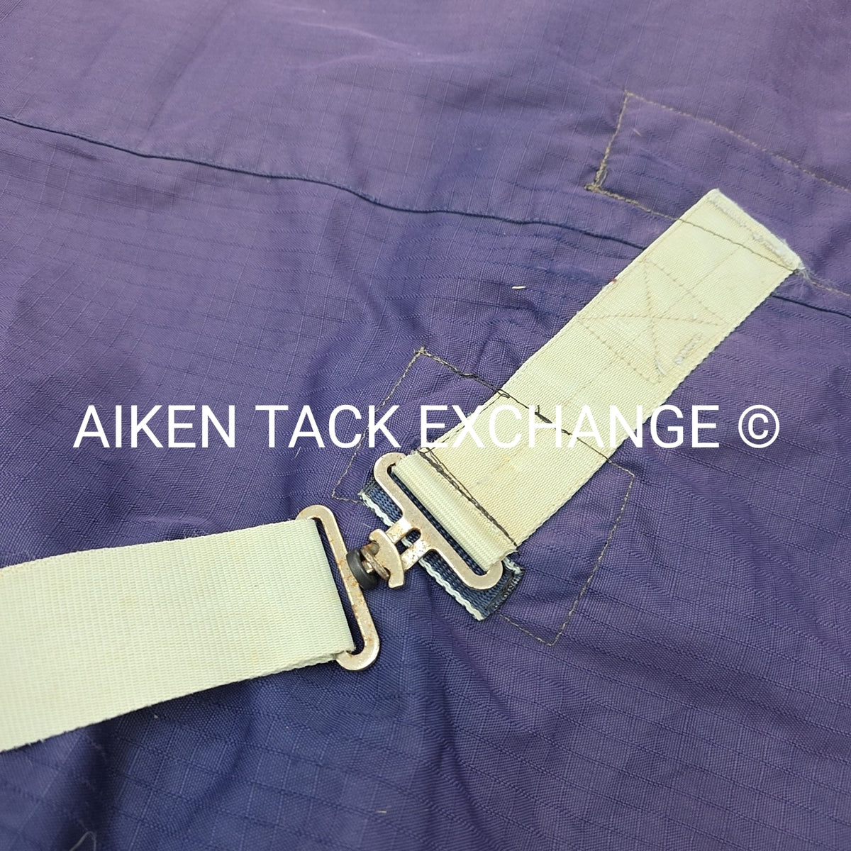 Weatherbeeta Landa High Neck Medium Weight Turnout Blanket, Size 81"