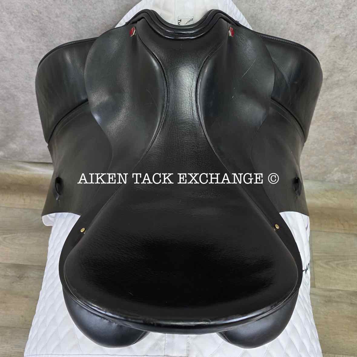 Albion SLK Dressage Saddle, 18" Seat, Medium Wide Tree, Wool Flocked Panels