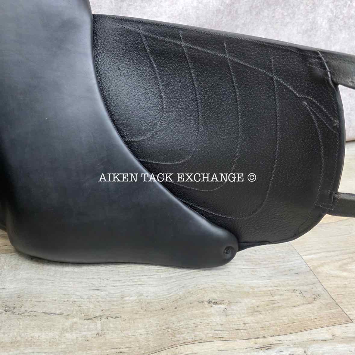 2018 Devoucoux Makila Harmonie Monoflap Dressage Saddle, 17.5" Seat - 002, 1A Flap - Short, Dynamick Tree - Medium, D3D Panels, Full Buffalo Leather