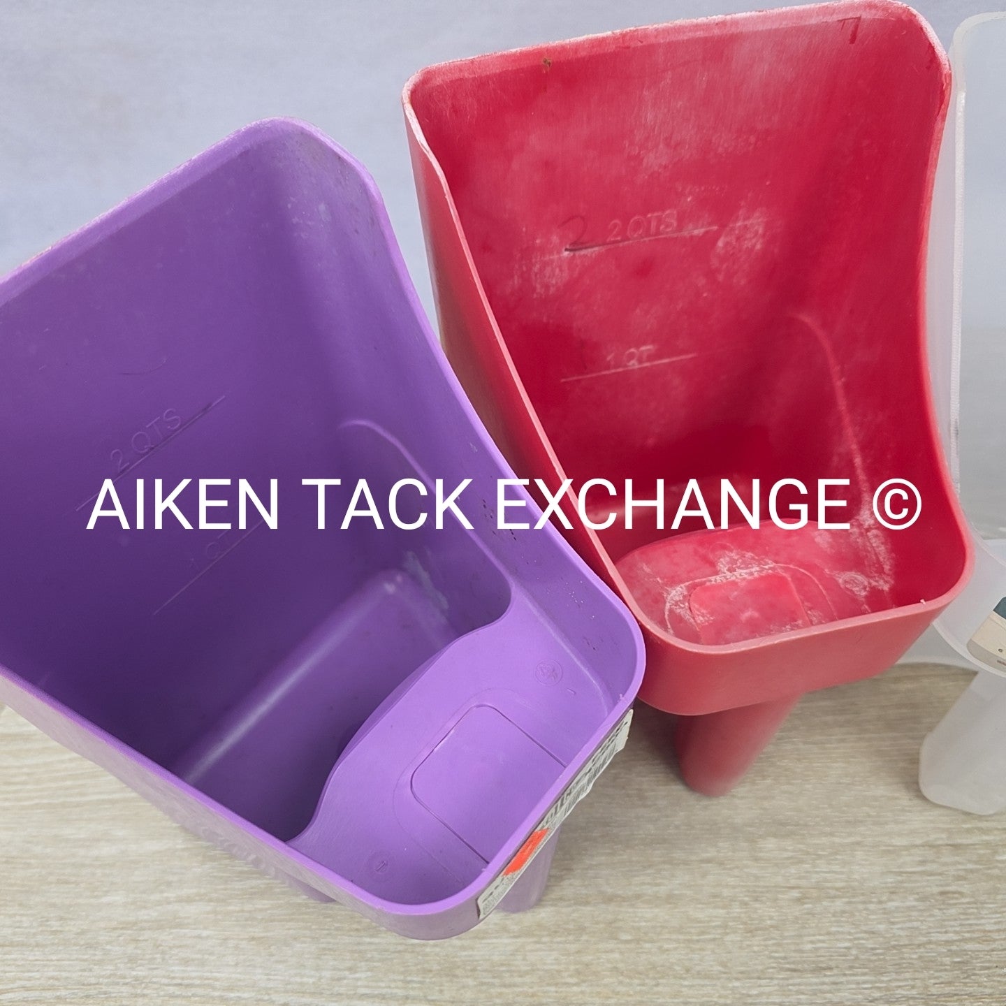 BARGAIN BUNDLE: 4 Feed Scoops