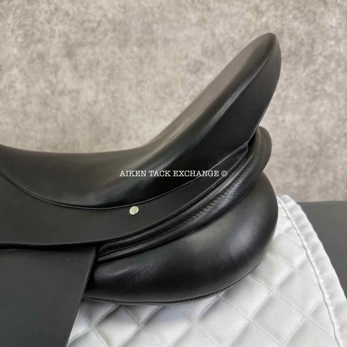 Albion Platinum Genesis Dressage Saddle, 18" Seat, Medium Tree, Wool Flocked Panels