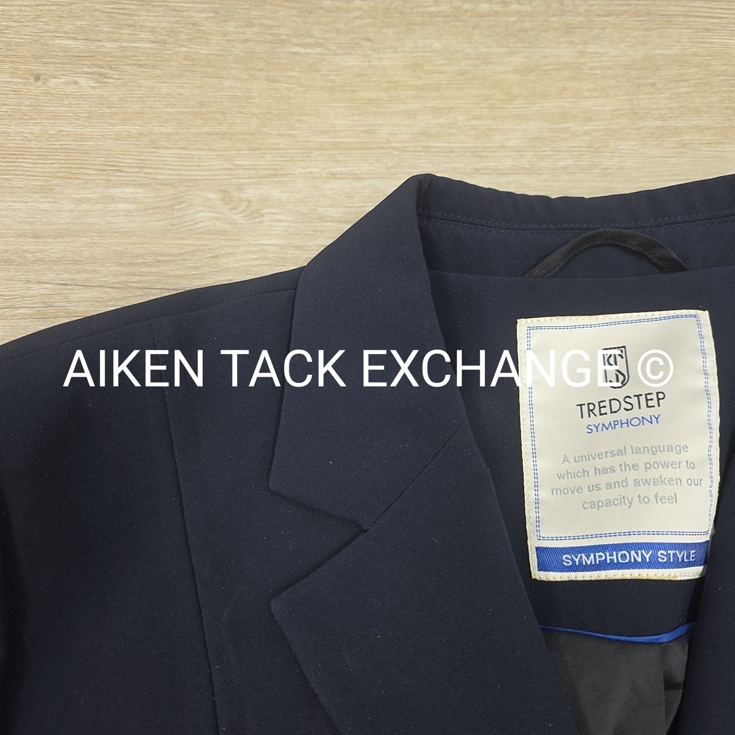 Tredstep Symphony Show Coat, Size 6