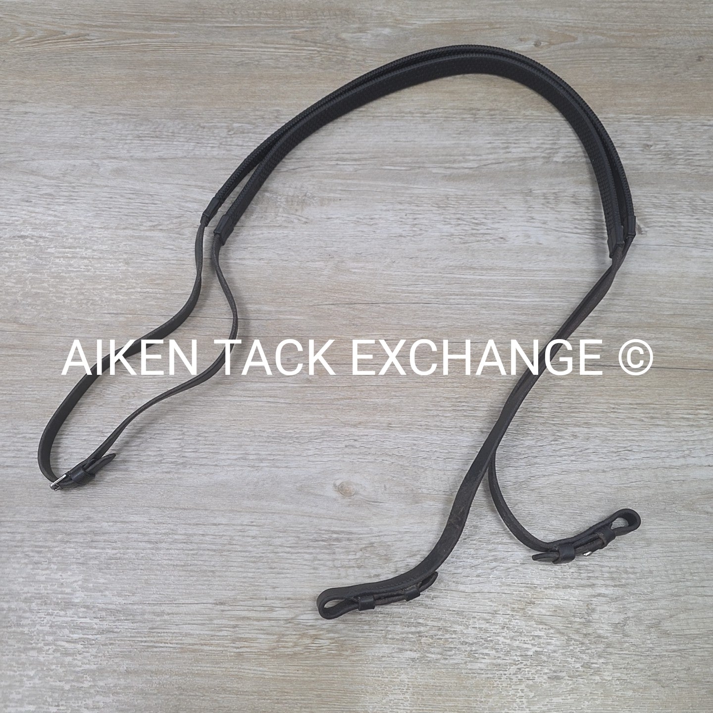 Flat Rubber Reins, Black, 54"
