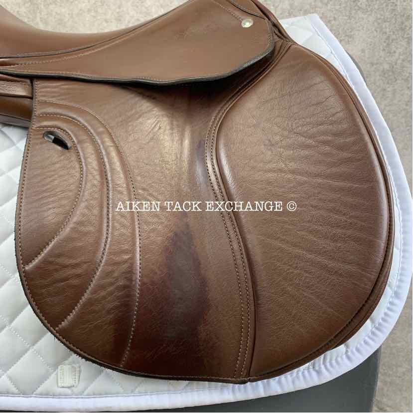 2019 Schleese Bi-NateLine UniLight Hunter/Equitation Jump Saddle, 17" Seat, Adjustable AdapTree, Wool Flocked PSI Panels